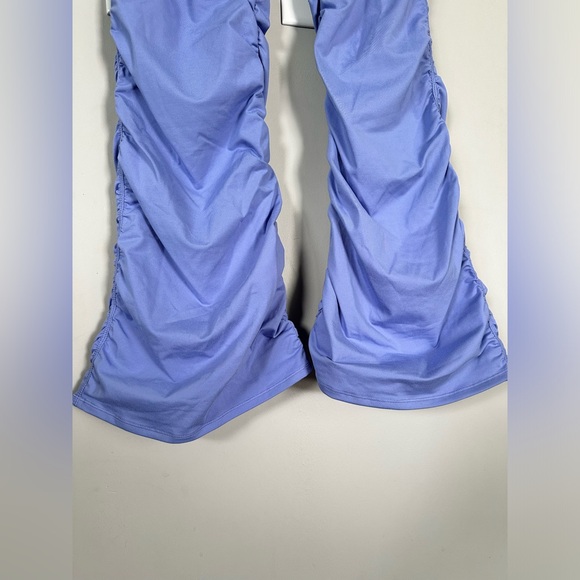 Free People Speed Of Light Flares In Violet Size Large NWT - Picture 6 of 6